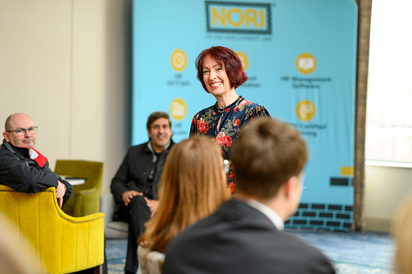 230329_LLE_Exhibitor_Networking_web-7031
