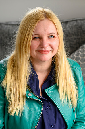 230314_Liz_A-0555