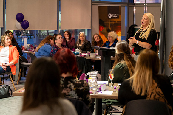 240307_Blaclburn_College_IWD24_web_0019